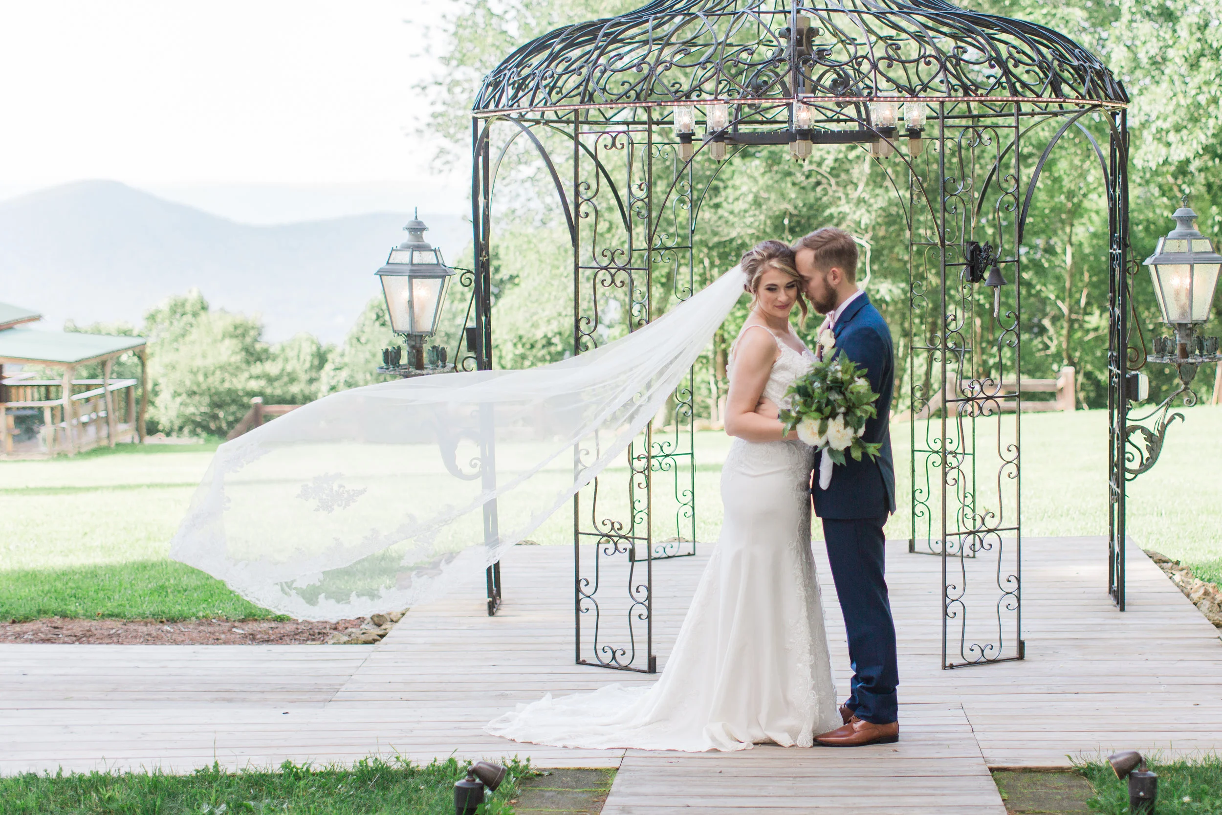 roanoke_va_wedding_photographer_lexi_stephen-174.jpg