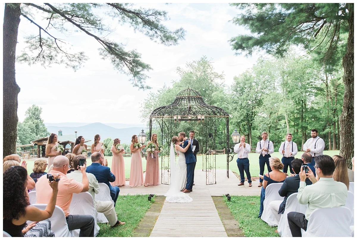 lynchburg_va_wedding_photographer_lexi_stephen39.jpg