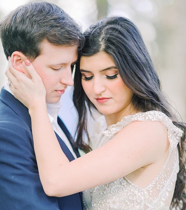 Dreamy engagements 💗  photo by @marshallarts.photography  All cosmetics I used were from @maccosmetics  #engagementphotos #prettyclient #prettymakeup #makeupartist #makeupartistsworldwide #lynchburgmakeupartist #certifiedmua #macmakeupartist #maccos