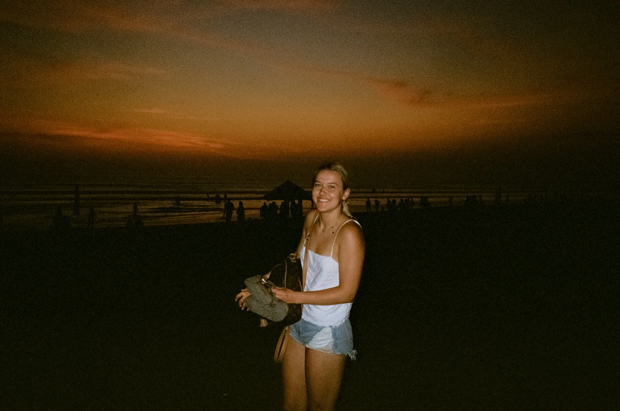 Photo 21-10-19, 1 30 11 pm.jpg