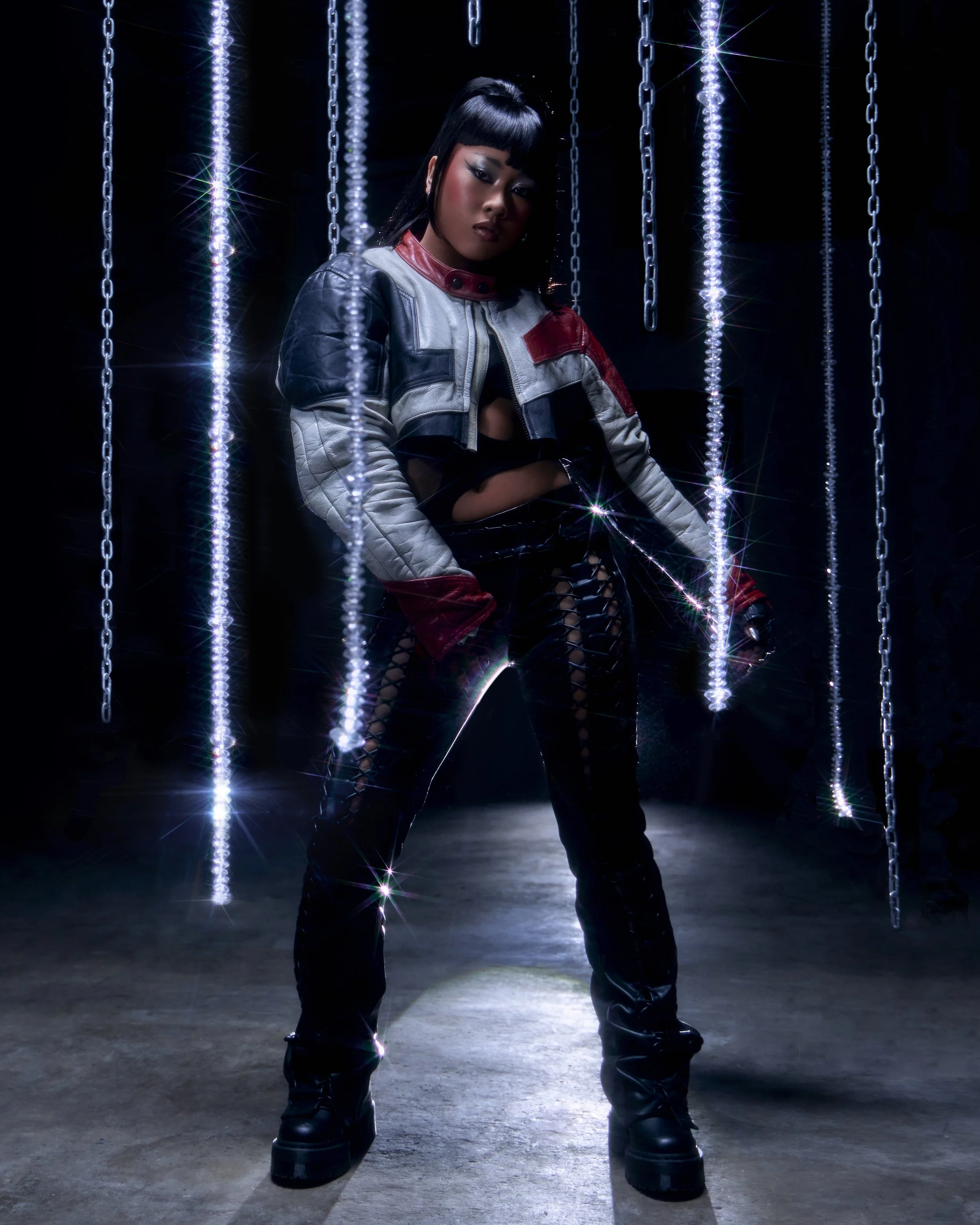 20220718_LaraAndallo_Diamond_Deja_DanceVideo+PressImageArtwork 34_3-1.jpg