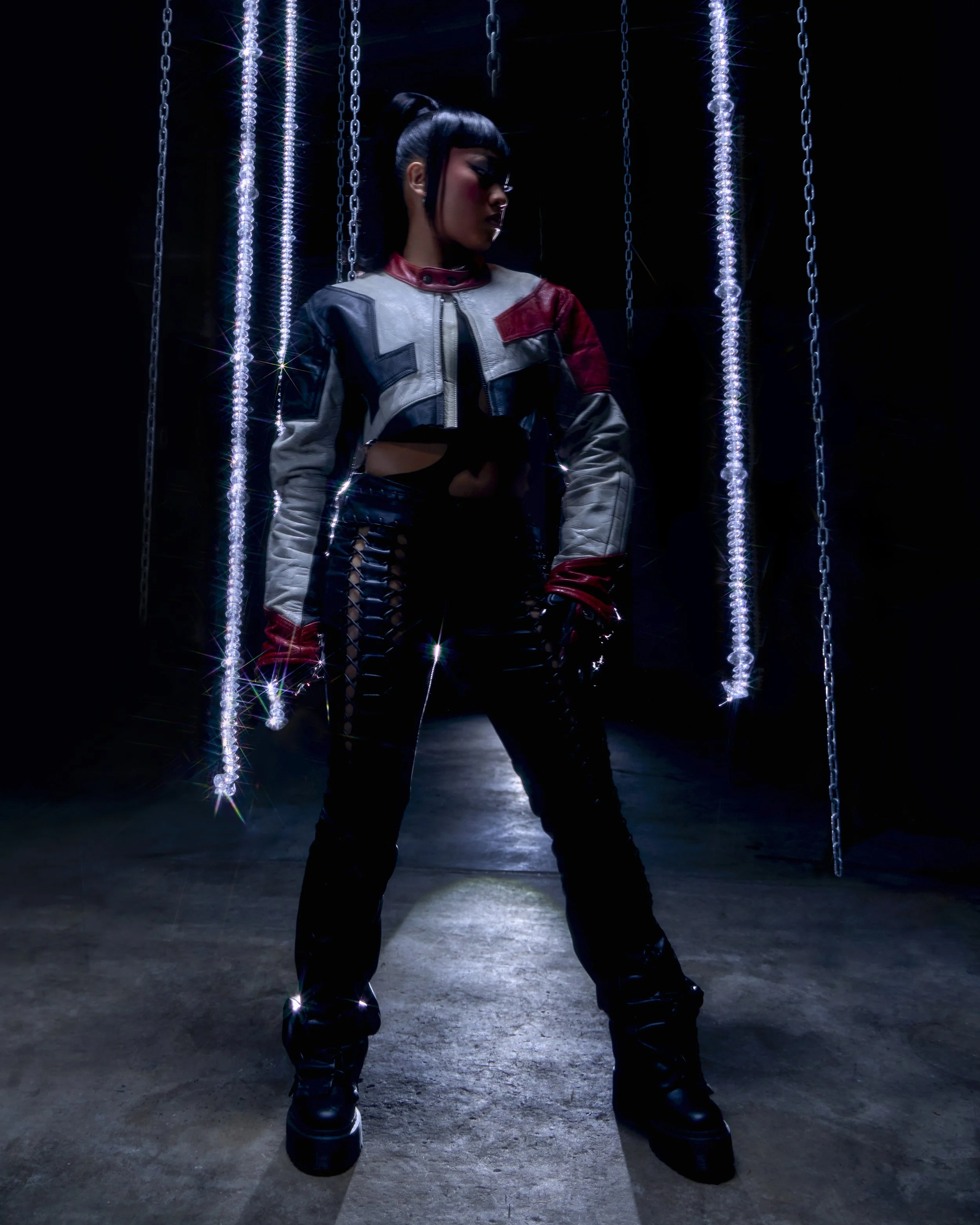 20220718_LaraAndallo_Diamond_Deja_DanceVideo+PressImageArtwork 175_2-1.jpg