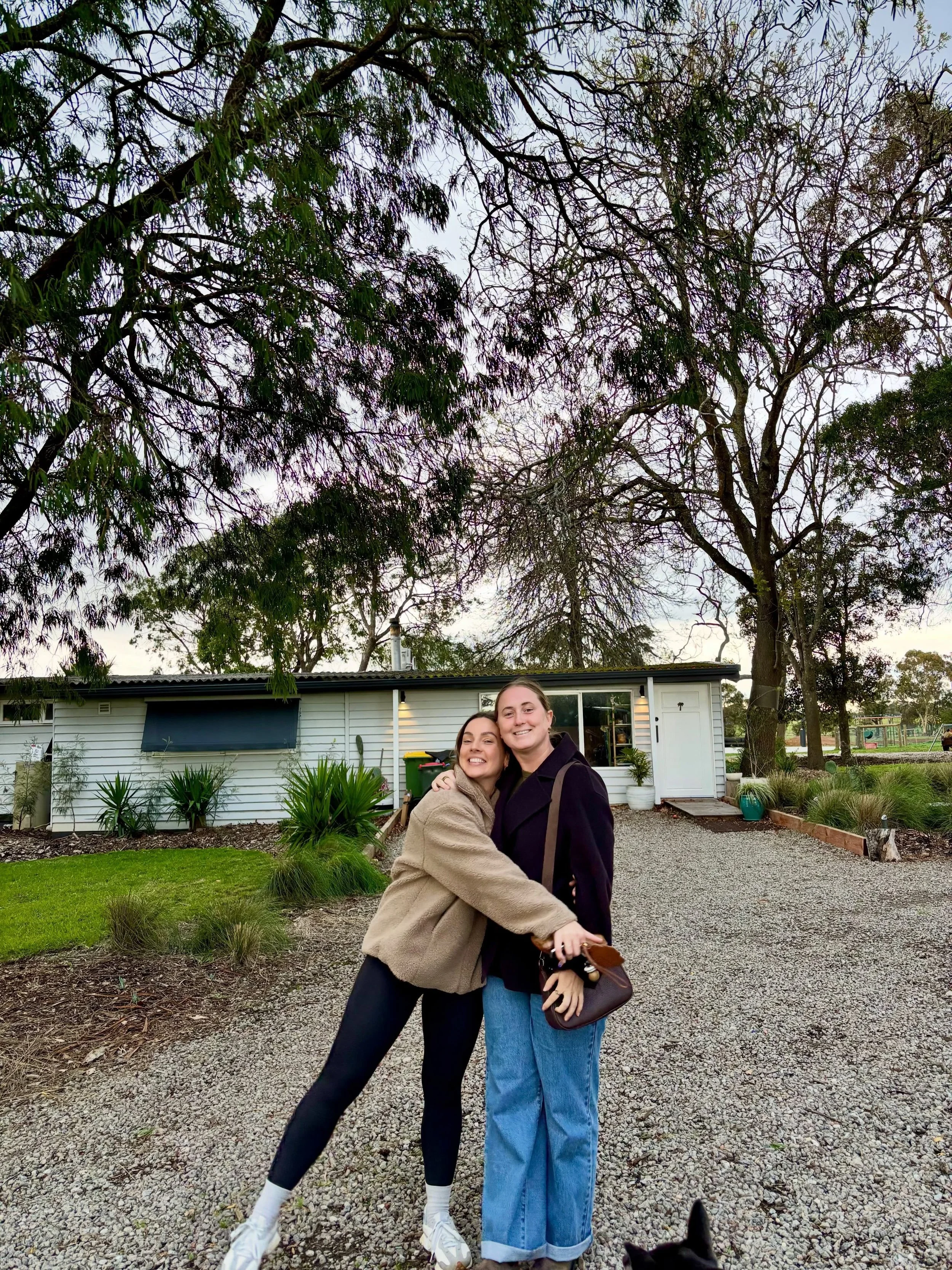 Pure JOY when @hayleybowers visits me down under 🤣🥰 Just missing @colleenmann 🌙🪶 The most amazing and most hardest part of our unique OT service ~ we are more often than not far apart physically living in different states, traveling and living ou