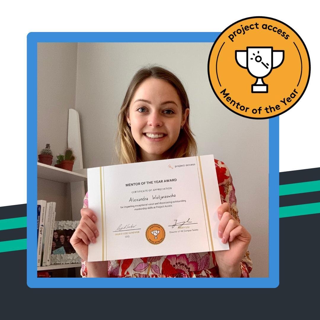 Now's the time to become a mentor &ndash; just like Alexandra, a Mentor of the Yeat and Medicine student at UCL, who's had the experience of a lifetime seeing her mentees getting into some of the world's best universities 🧡 🎓 'After going through t