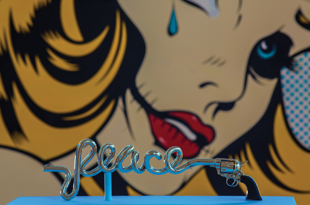 DFace-Chrome-Peace-Gun-2014.jpg