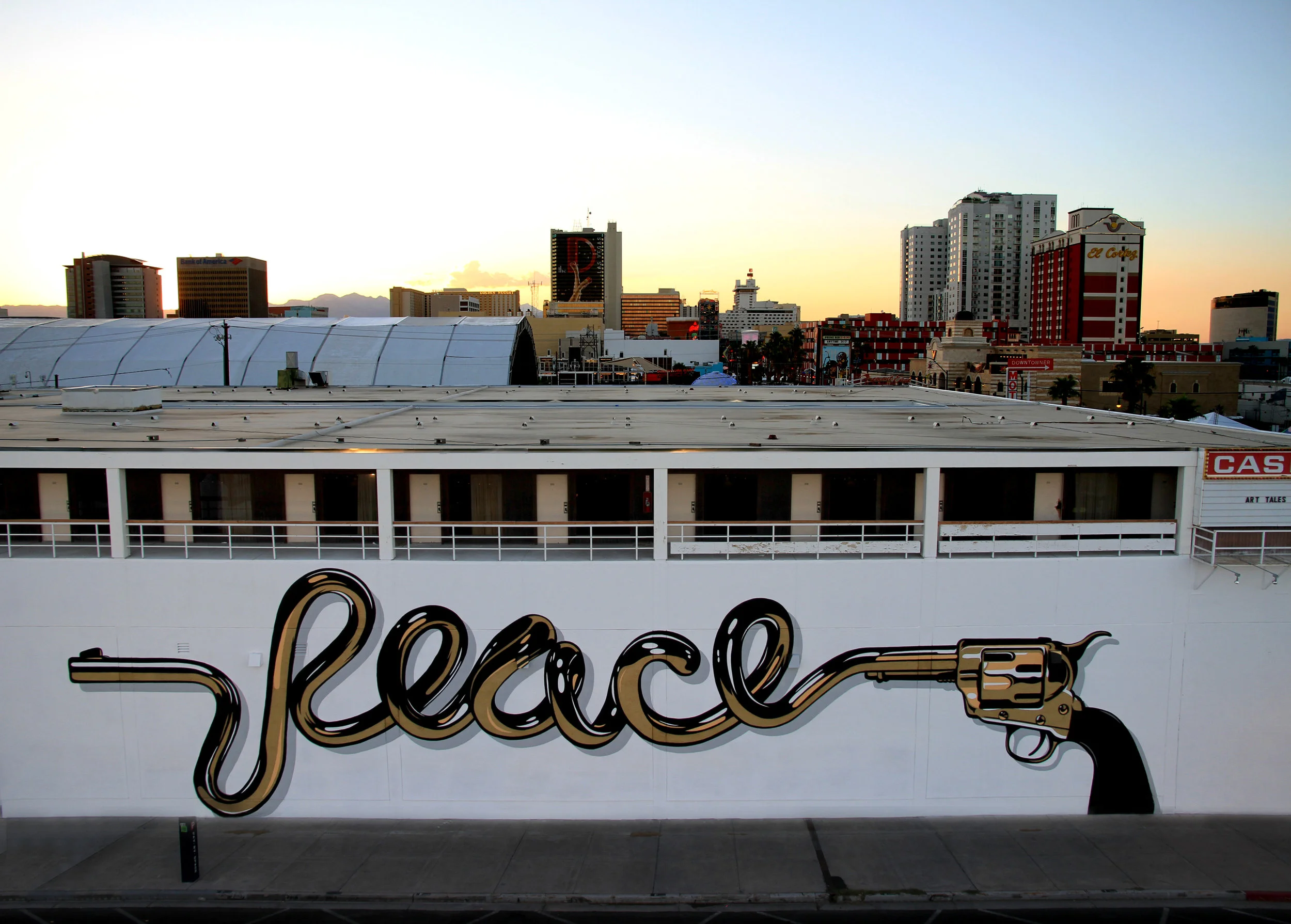 Peace Pipe Las Vegas 2015.jpg