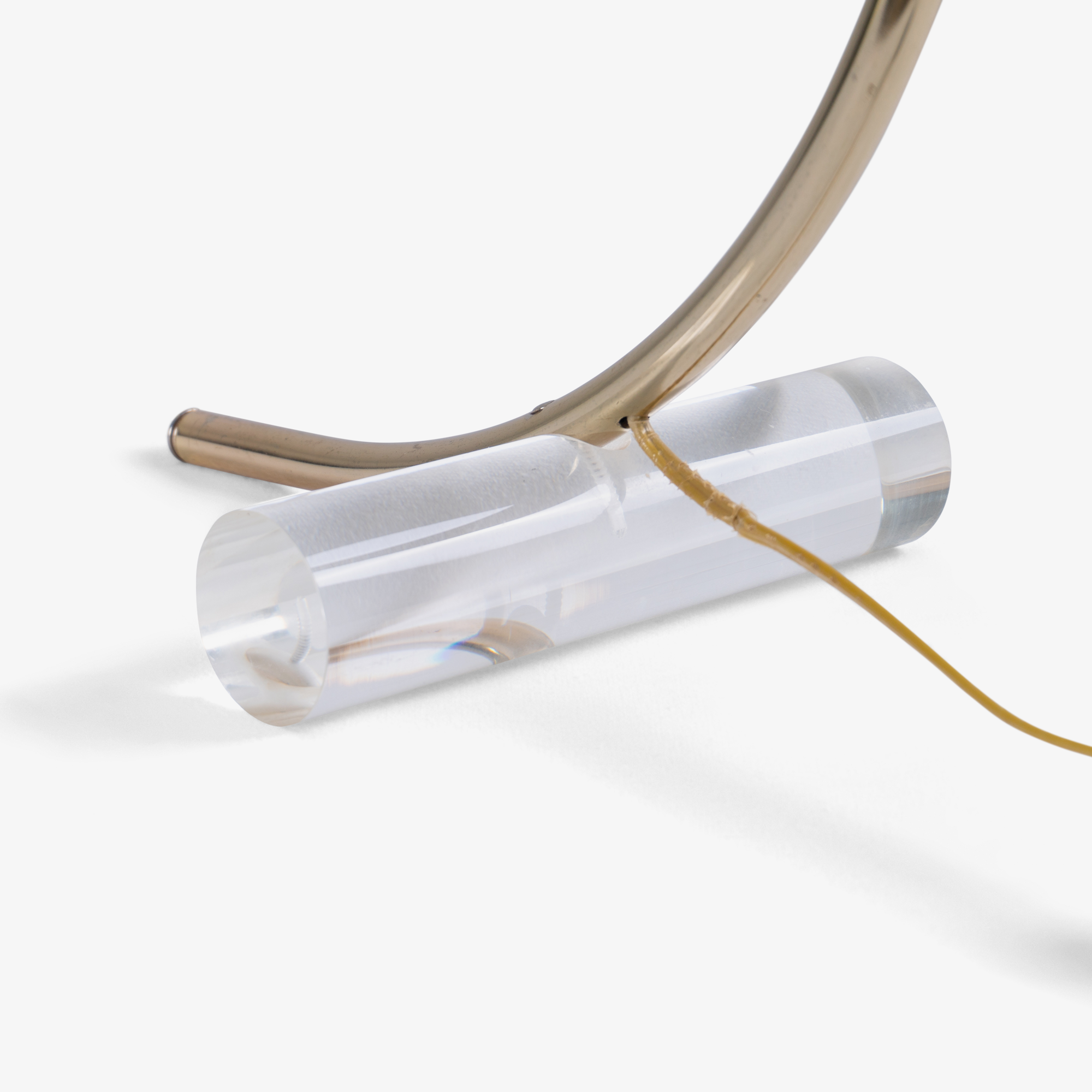 [OR200] Brass & Lucite Arc Task Lamp - Square4.png