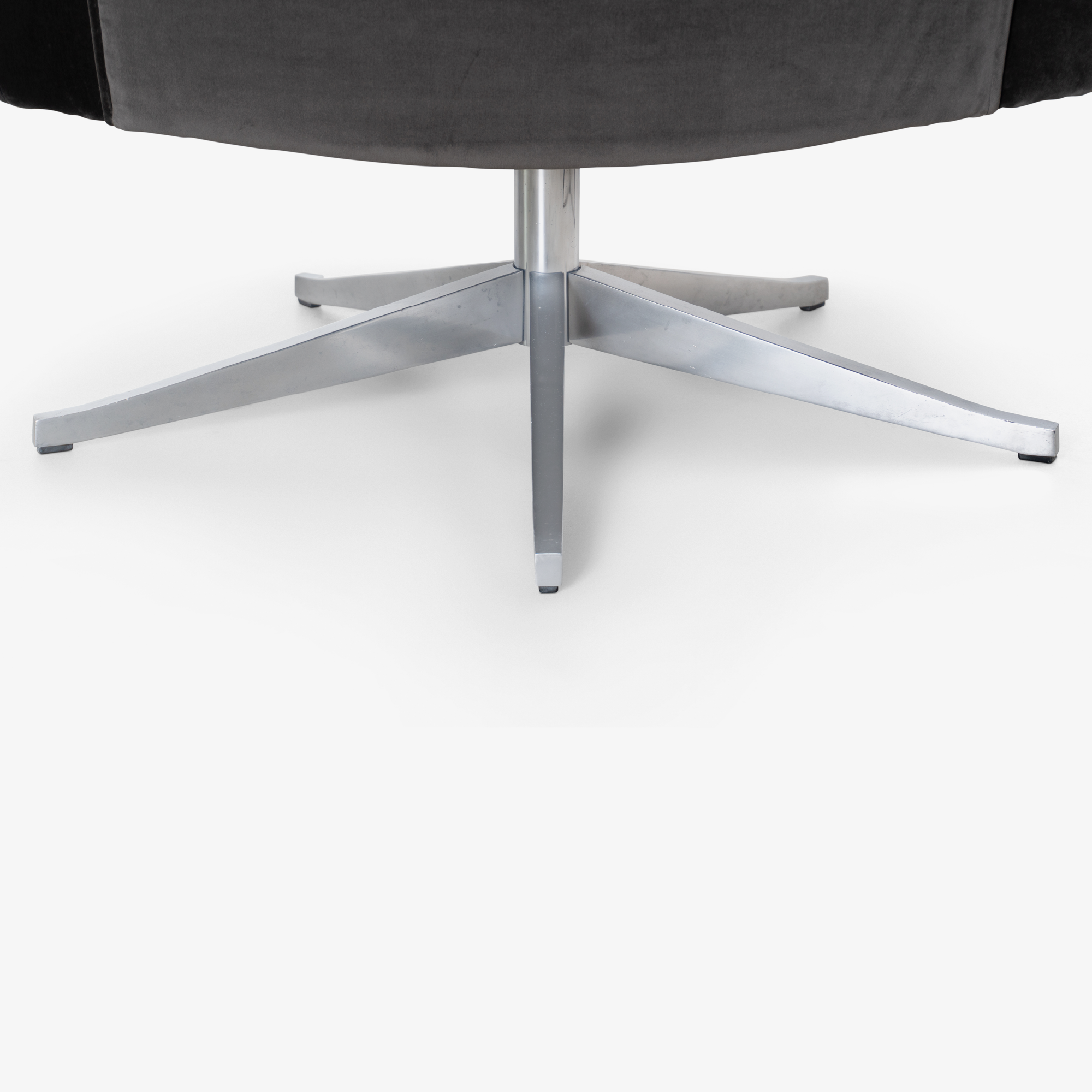 [OR218] Cafiero Lounge Chairs by Vincent Cafiero for Knoll - Square6.png