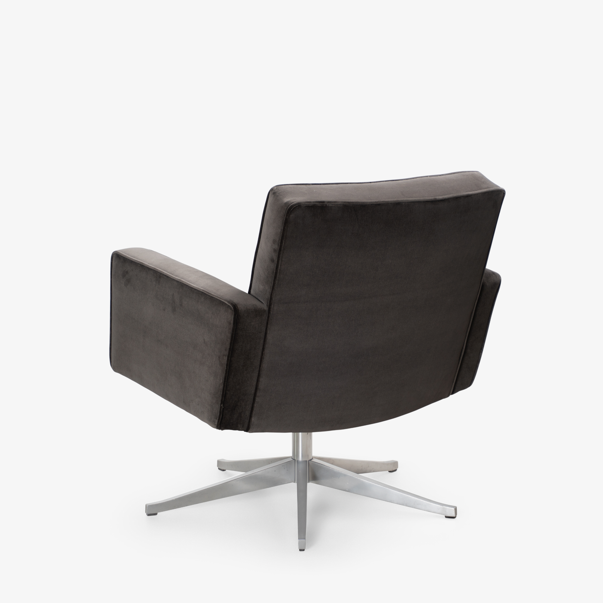 [OR218] Cafiero Lounge Chairs by Vincent Cafiero for Knoll - Square5.png