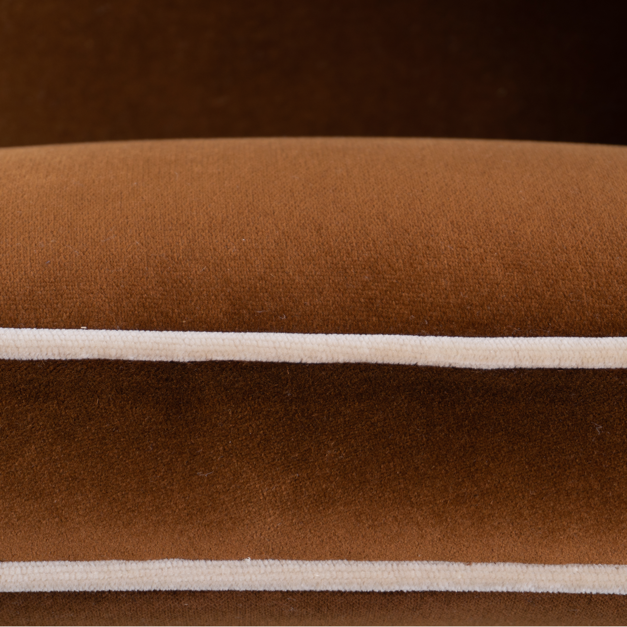 [OR221] Italian Settee in Cognac & Créme - Square12.png