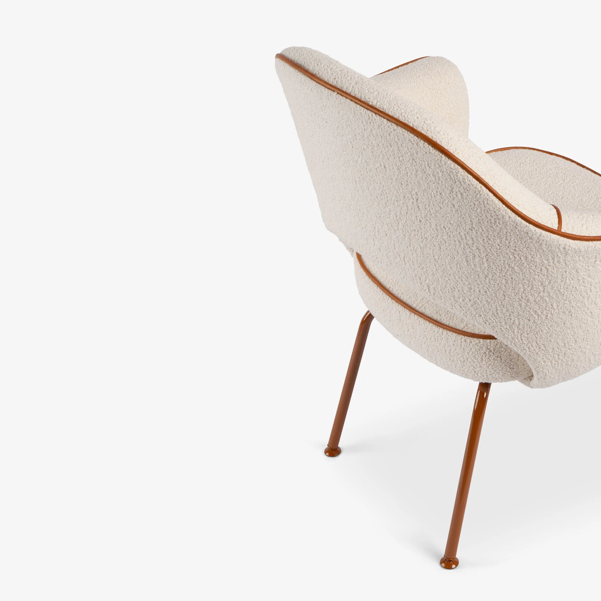 [OR341] Saarinen Executice Arm Chairs in Bouclé & Leather, Terra Cotta Legs - Square5.jpg
