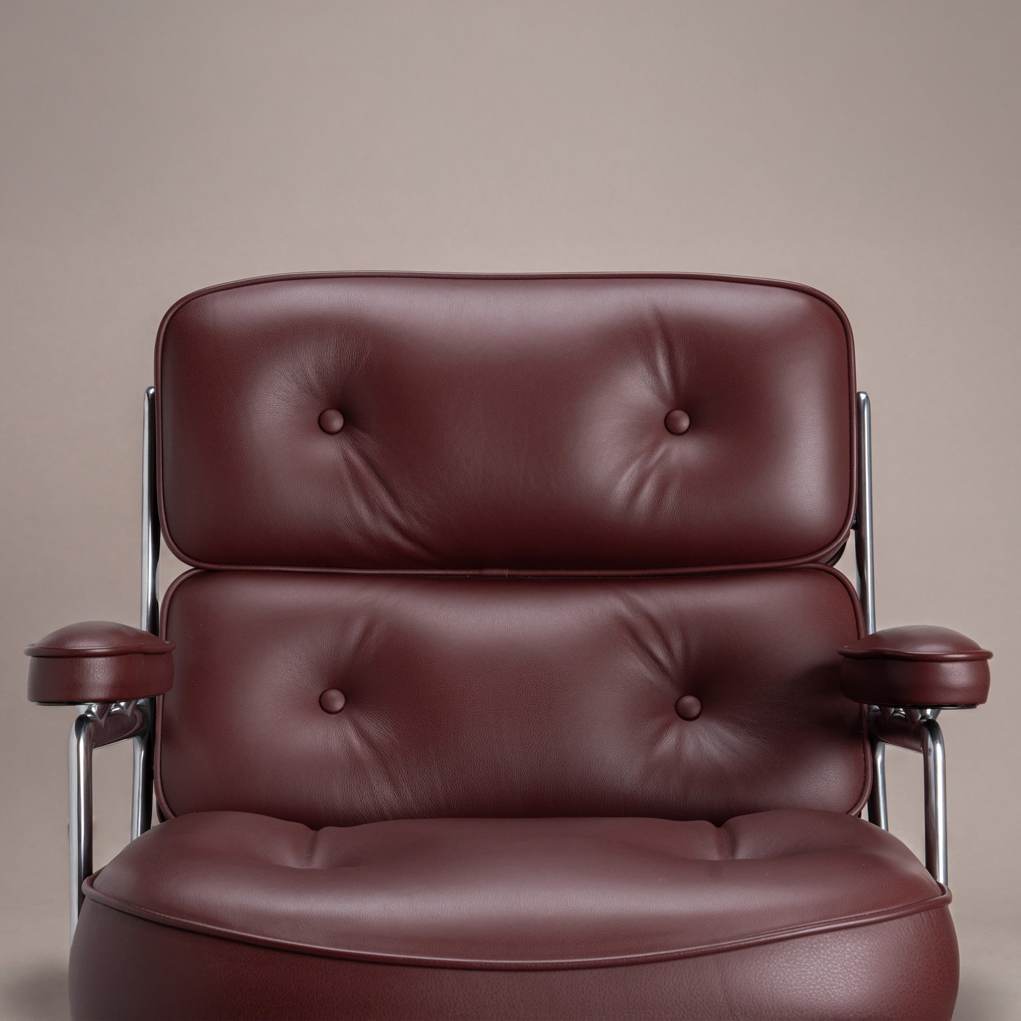 [OR388] Eames Time Life Executive Chair in Bordeaux Leather by Herman Miller - Square7.jpg