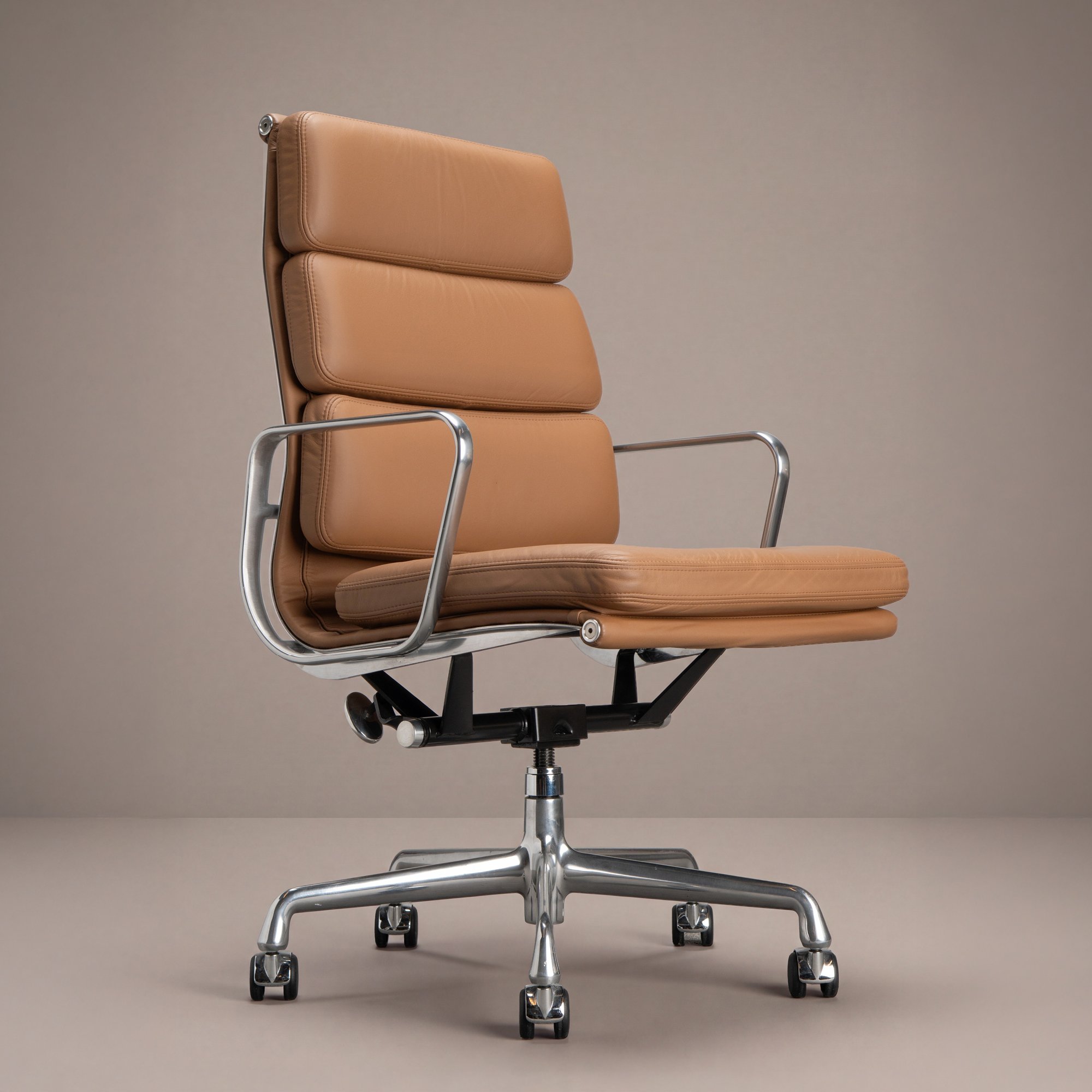 [OR386] Eames Soft Pad Executive Chairs in Butterscotch Leather by Herman Miller - Square6.jpg