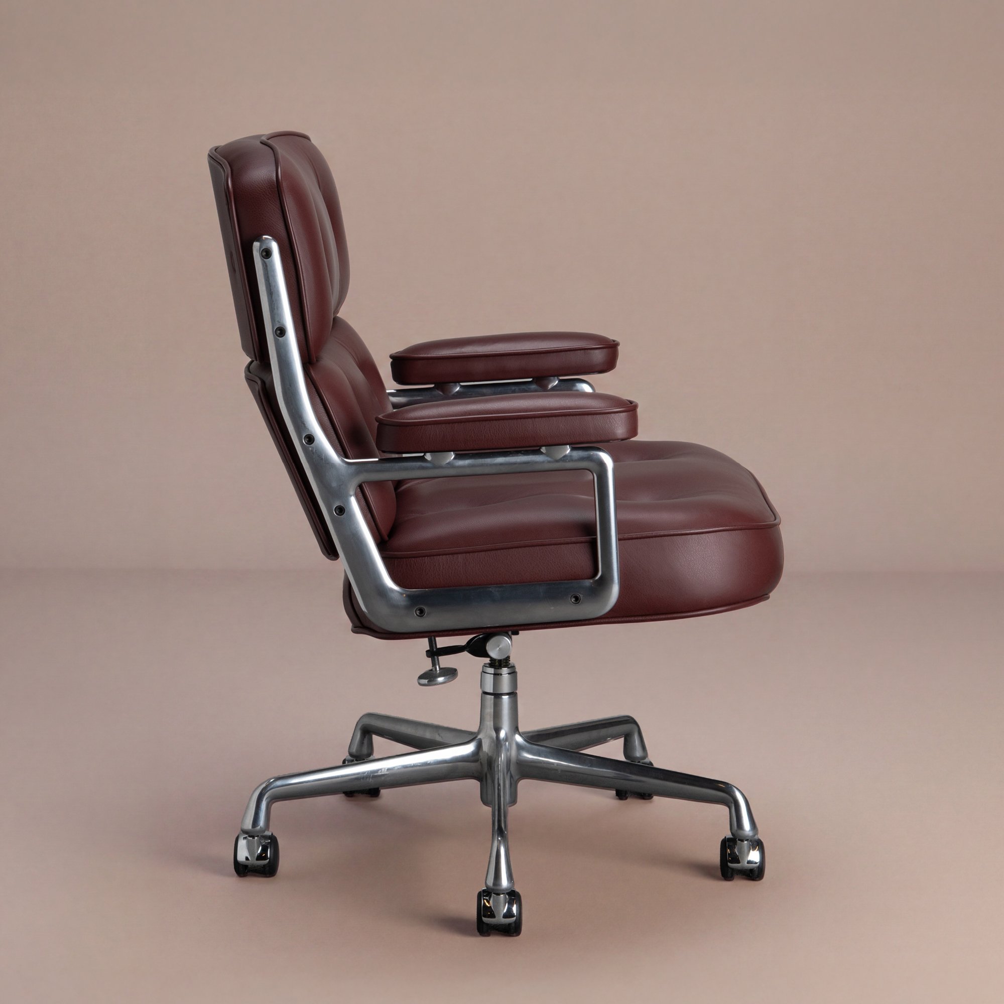 [OR388] Eames Time Life Executive Chair in Bordeaux Leather by Herman Miller - Square3.jpg