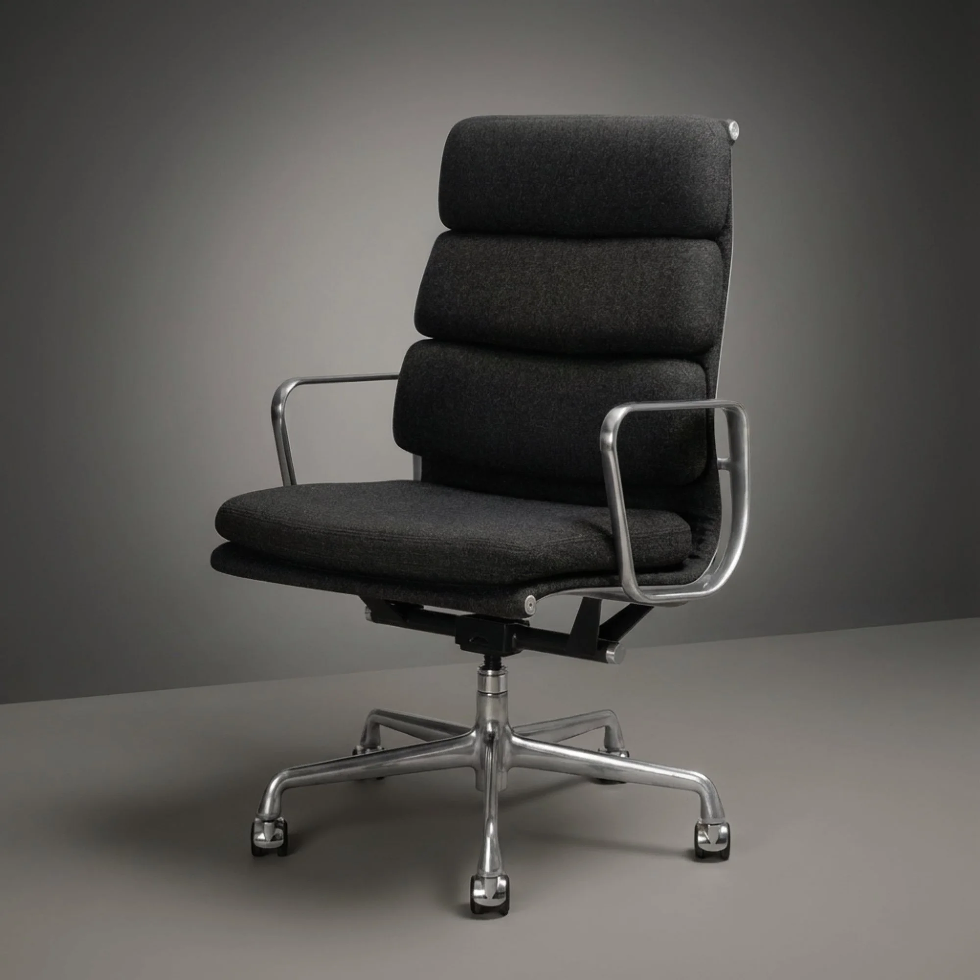Eames Soft Pad Executive Chairs in Wool