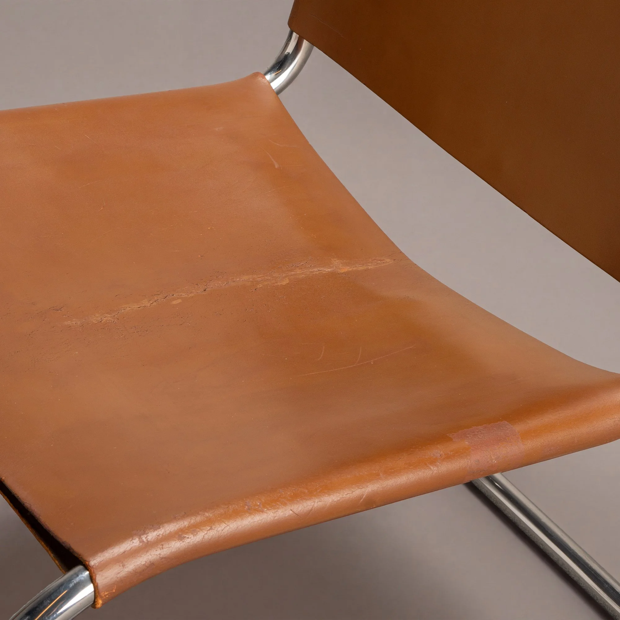 [OR385] MR30-5 Lounge Chairs in Caramel Leather by Mies van der Rohe for Knoll - Square10.jpg