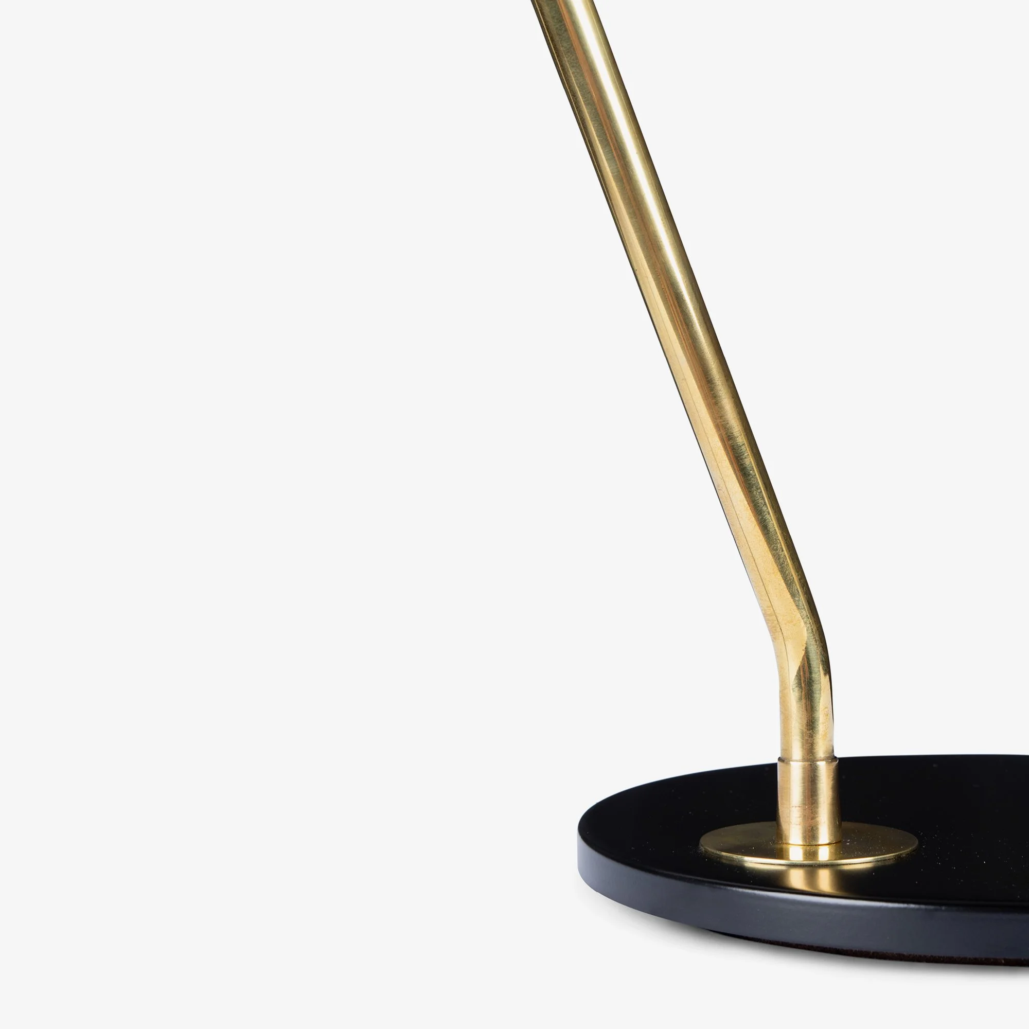 [OR324] Table Lamp in Black & Brass by Gerald Thurston for Lightolier - Square7.jpg