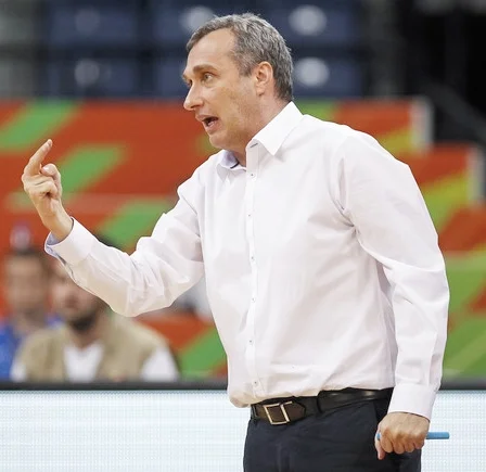 Ronen+Ginzburg+FIBA+Olympic+Volleyball+Qualifying+VfkNtmdbXY7l.jpg