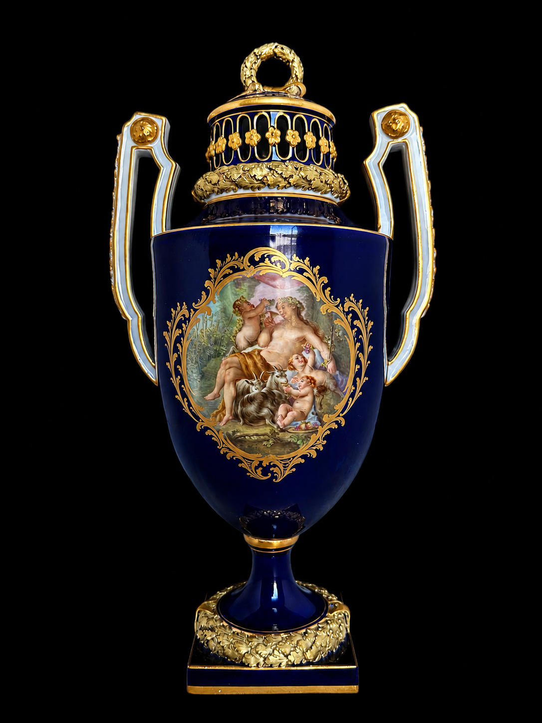 RARE ANTIQUE MEISSEN PORCELAIN POTPOURRI MYTHOLOGICAL VASE