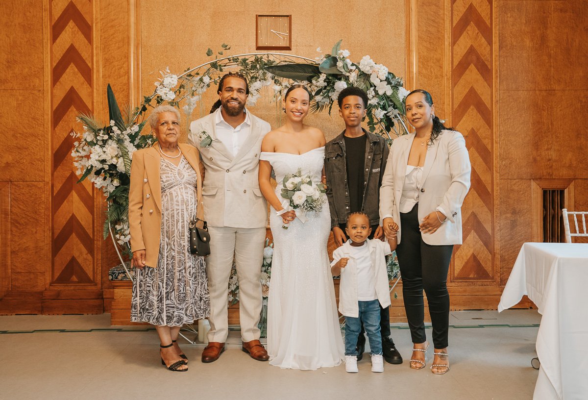 Family Wedding Photograph 