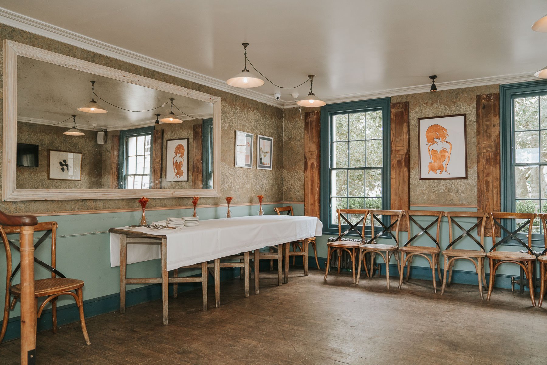  The Ebury private dining room at The Orange Pub in Belgravia. 