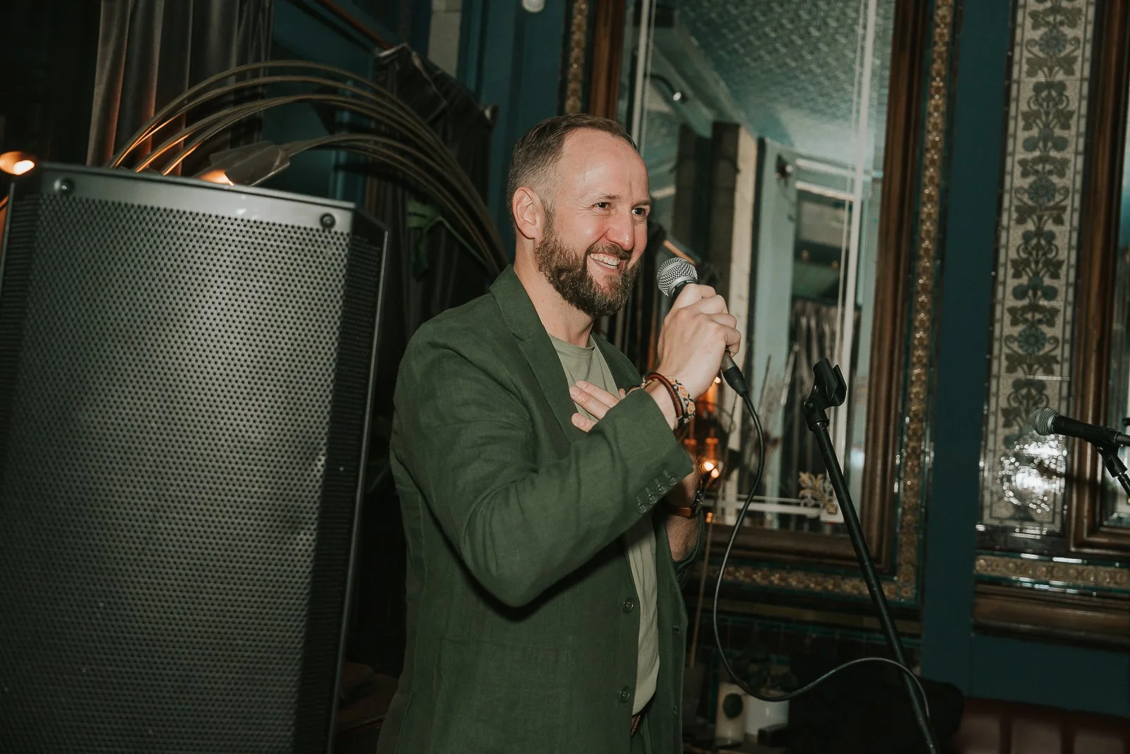 40thbirthdaypartyphotographer-1026.jpg