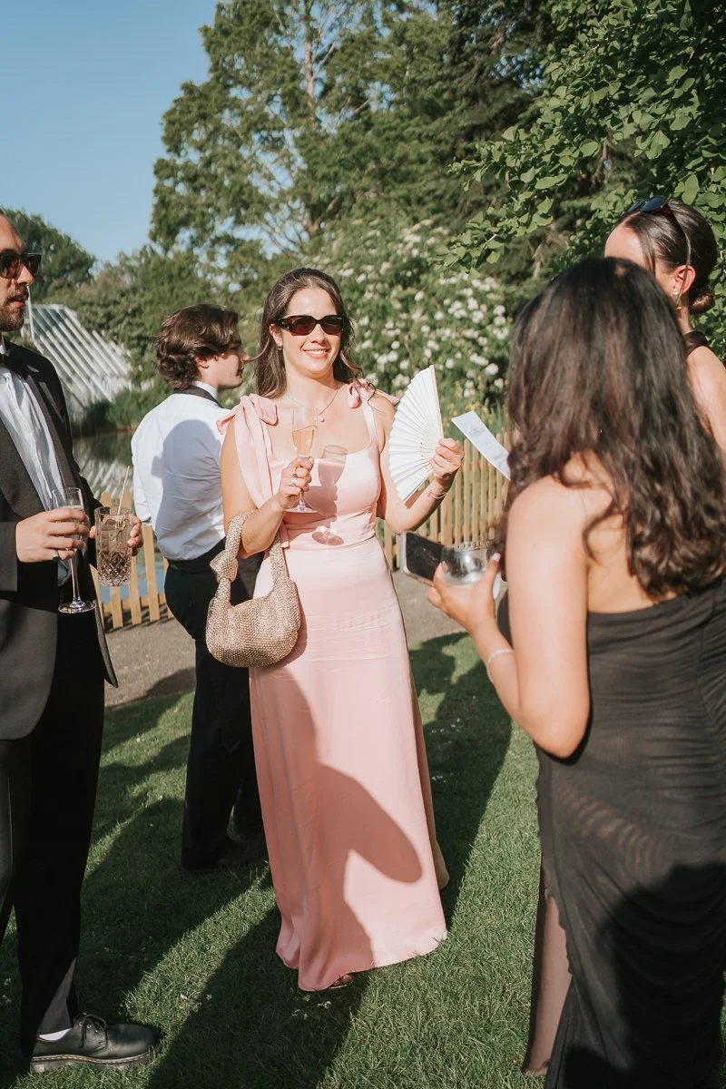 kewgardensweddingphotographycocktailhour-2009.jpg