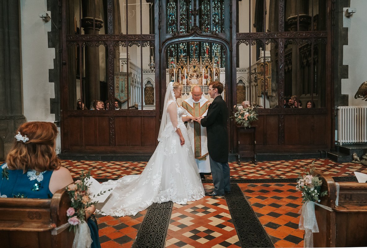 stsaviourschurchpimlicowedding-1010.jpg