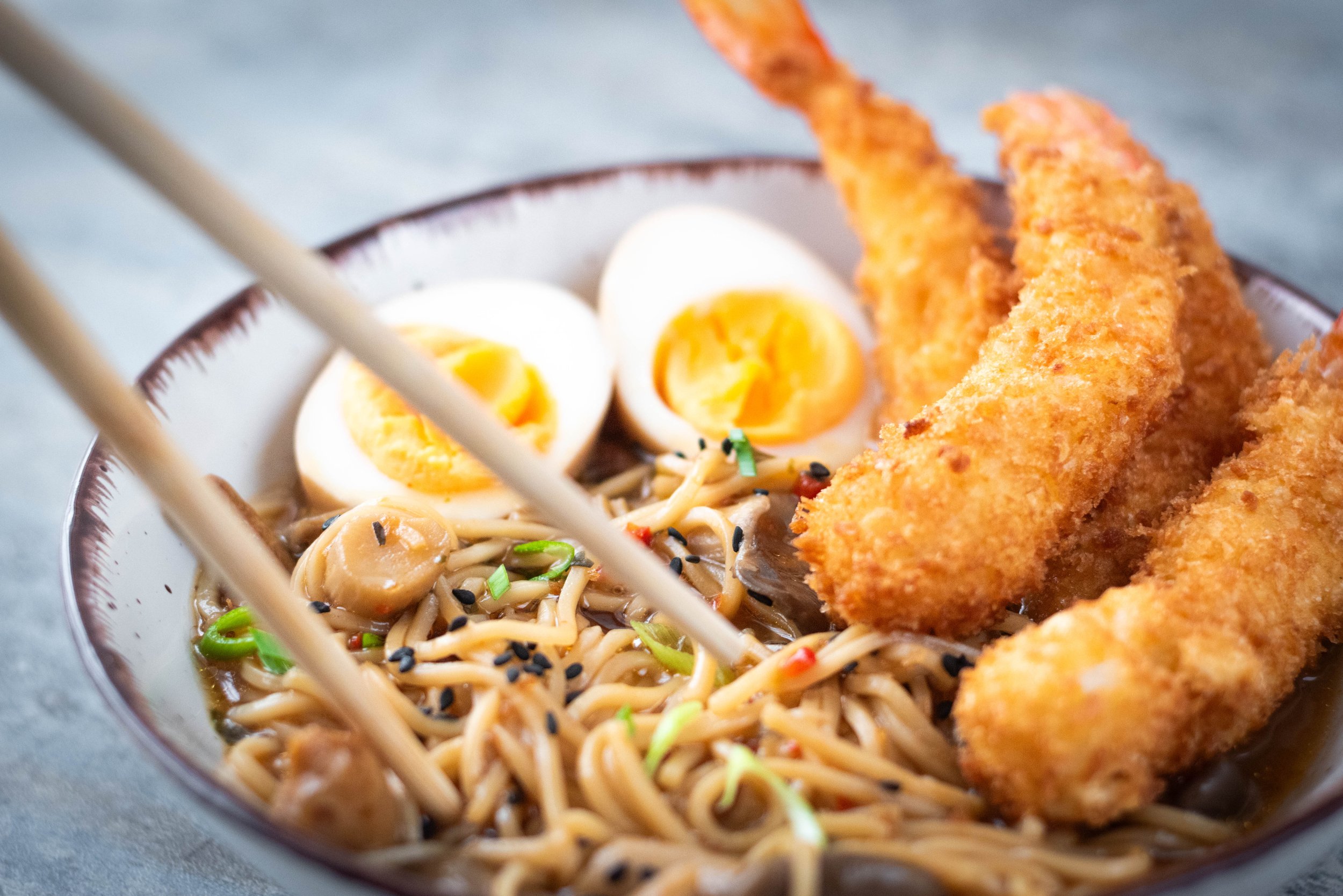 Японска кухня - 'Prawn tempura ramen'