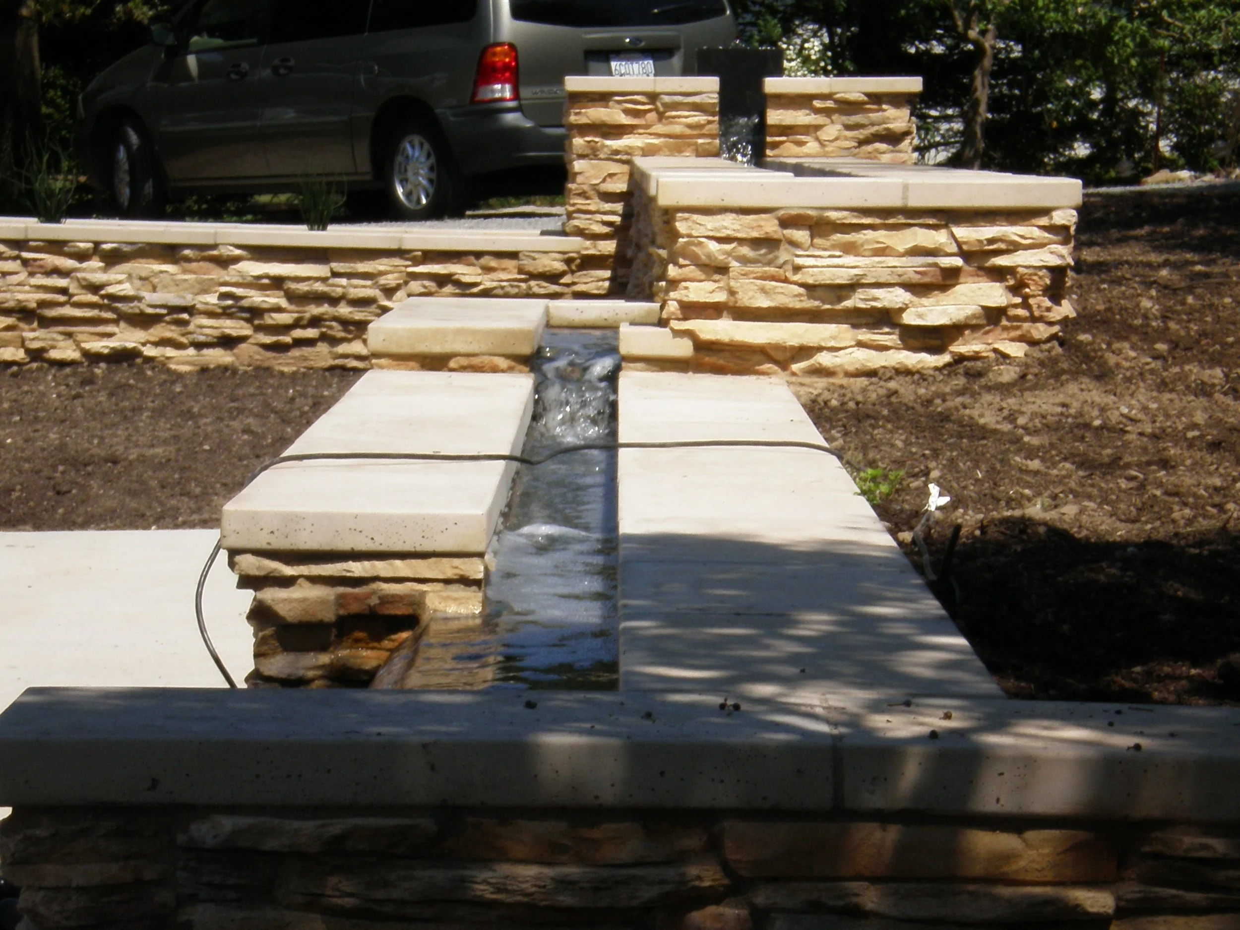 Petaluma fountain.JPG