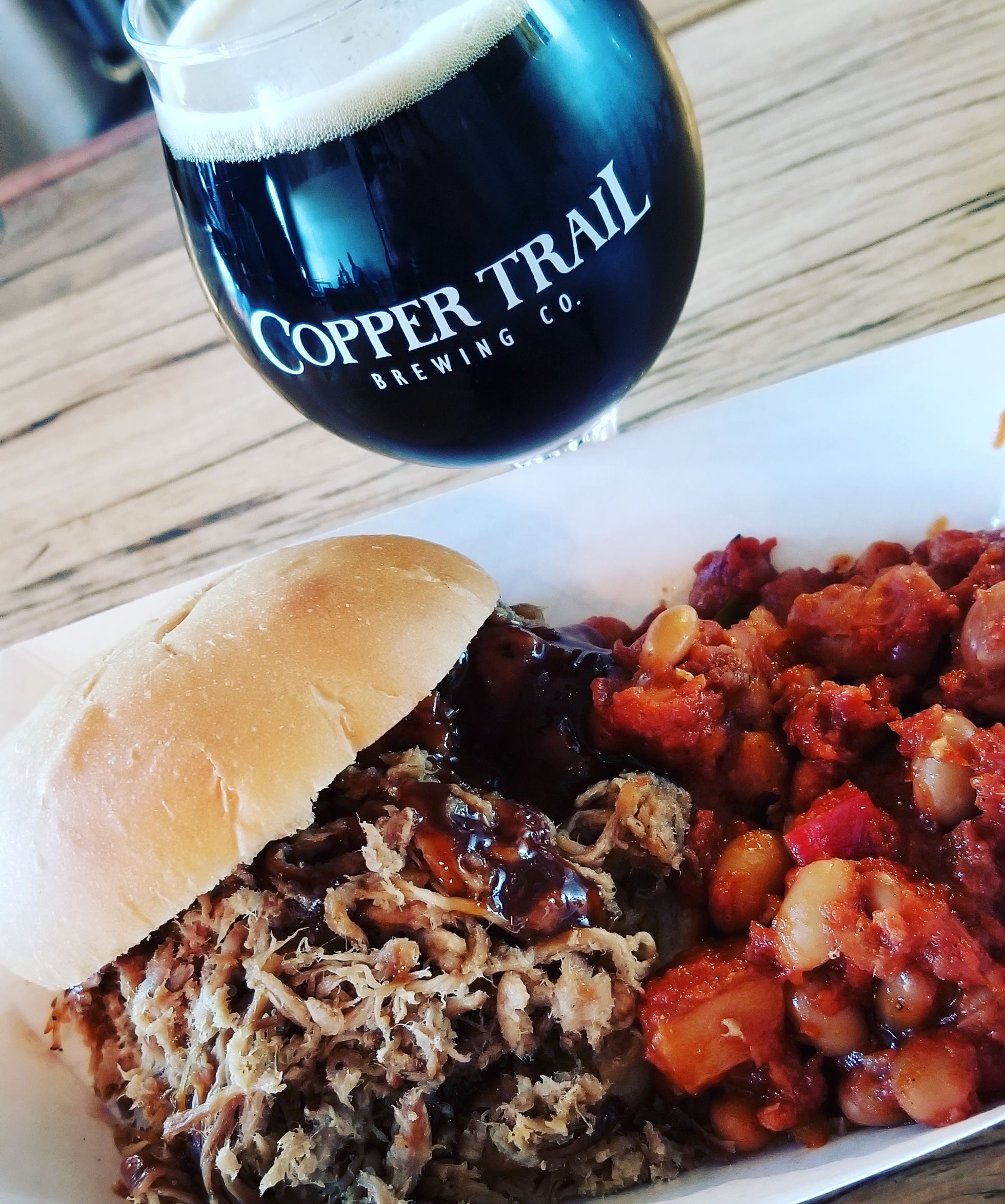 Smokin' Brews and Ques - Pulled Pork &amp; Mac N Cheese