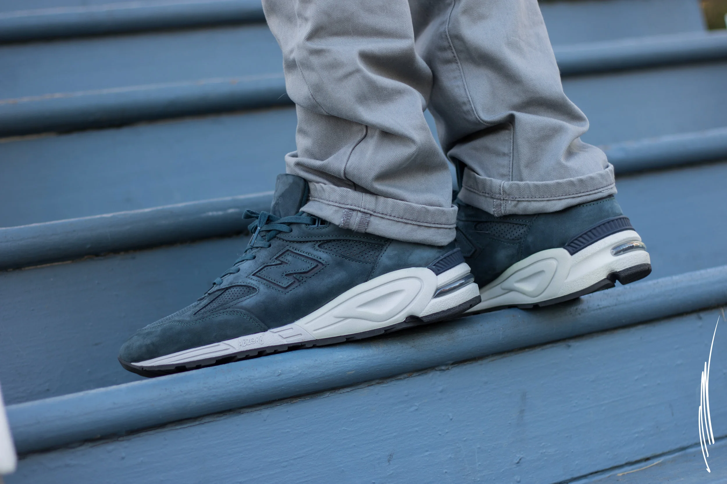 new balance m990drk2