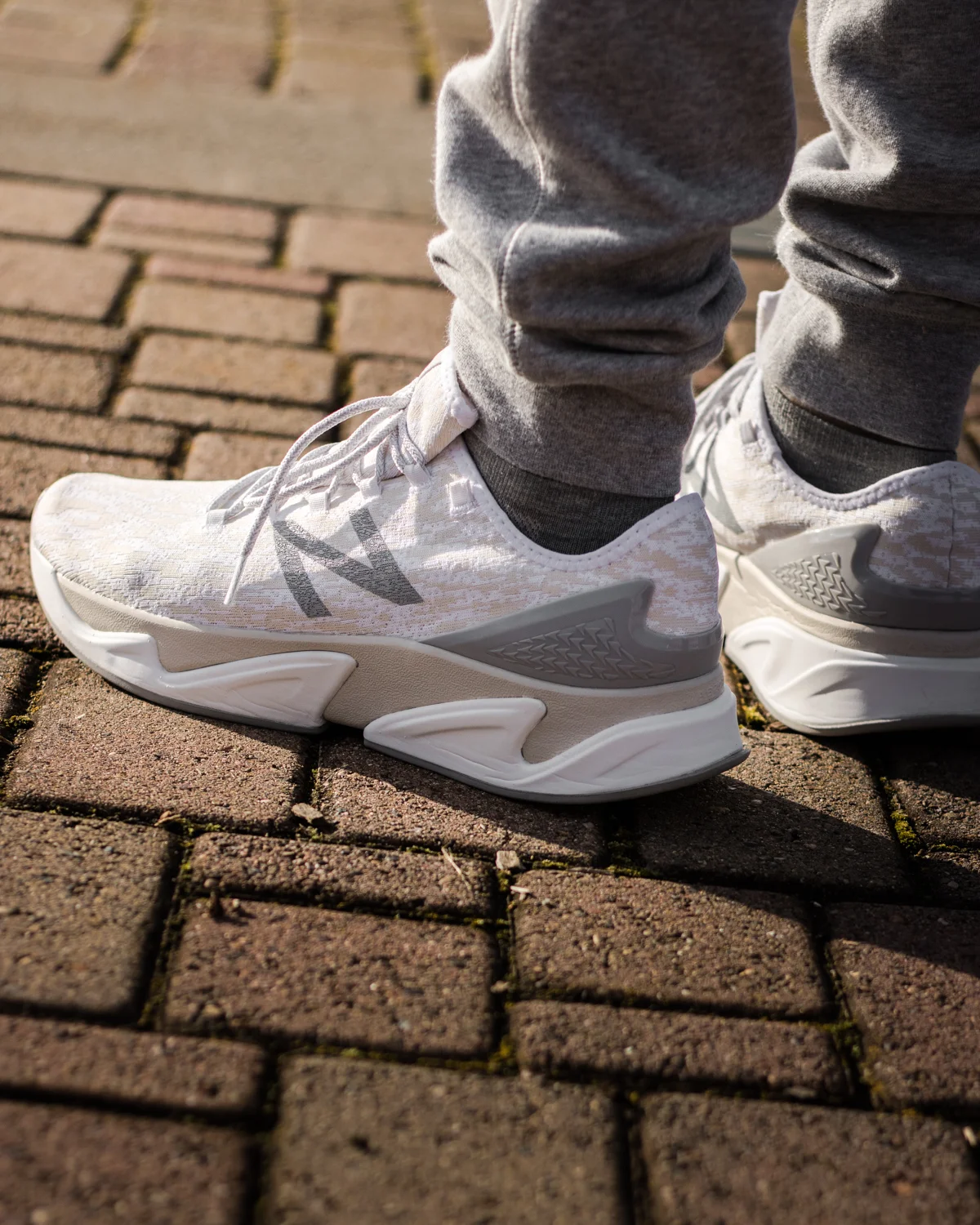 new balance move