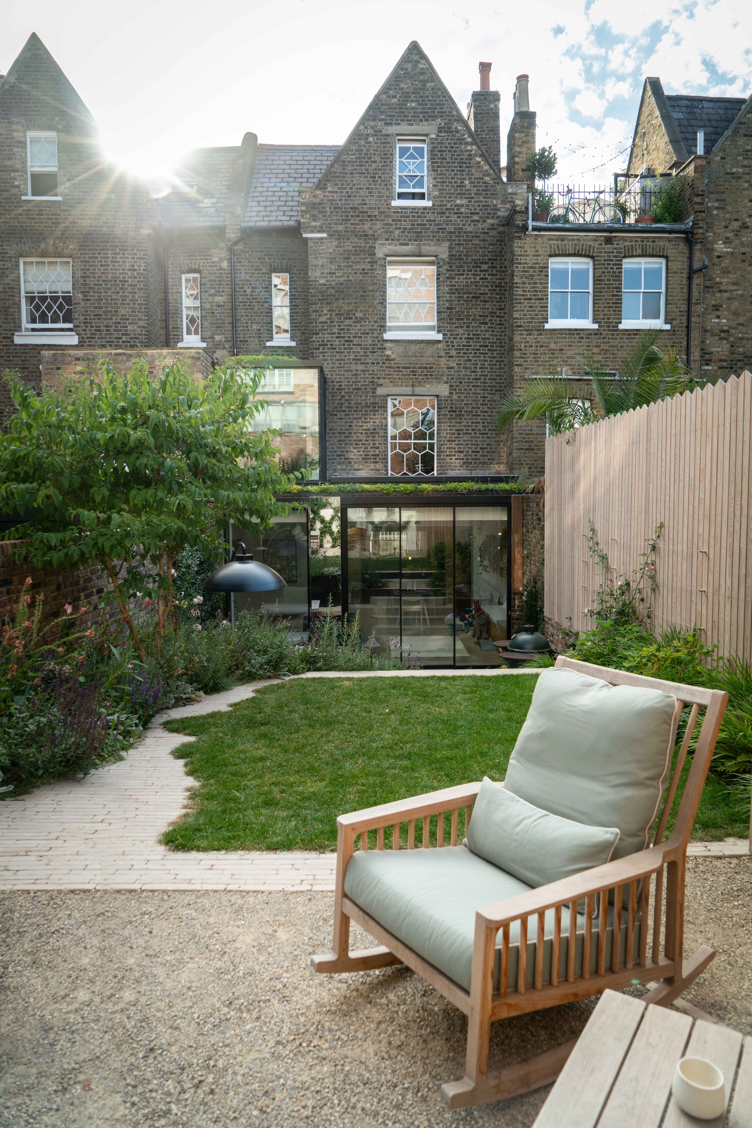 DE BEAUVOIR SQUARE Farlam & Chandler