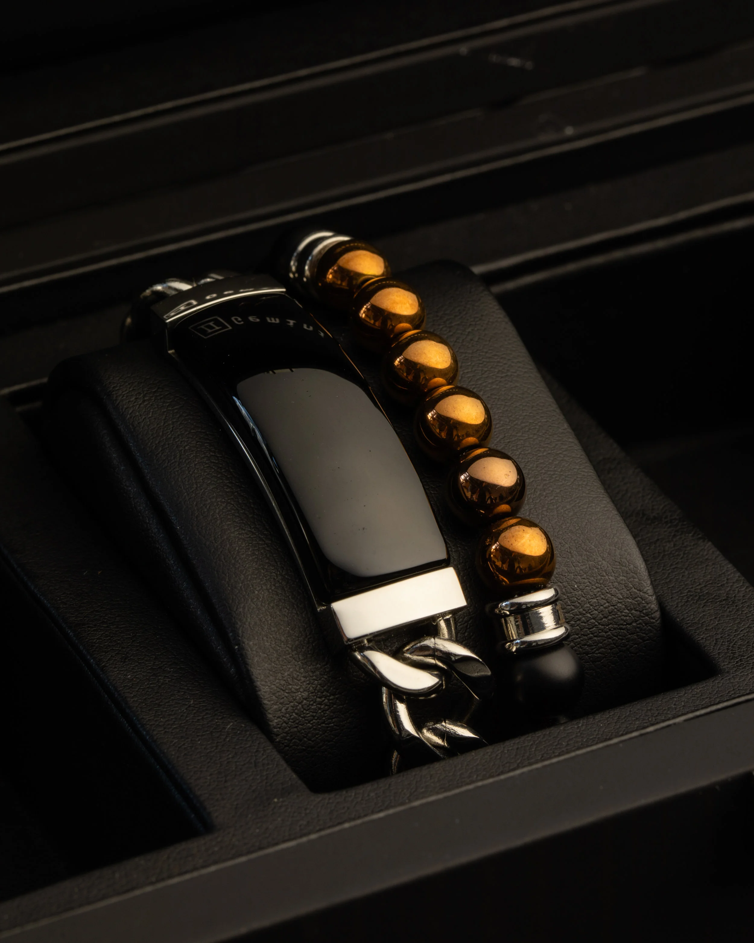Productonblack-88.jpg