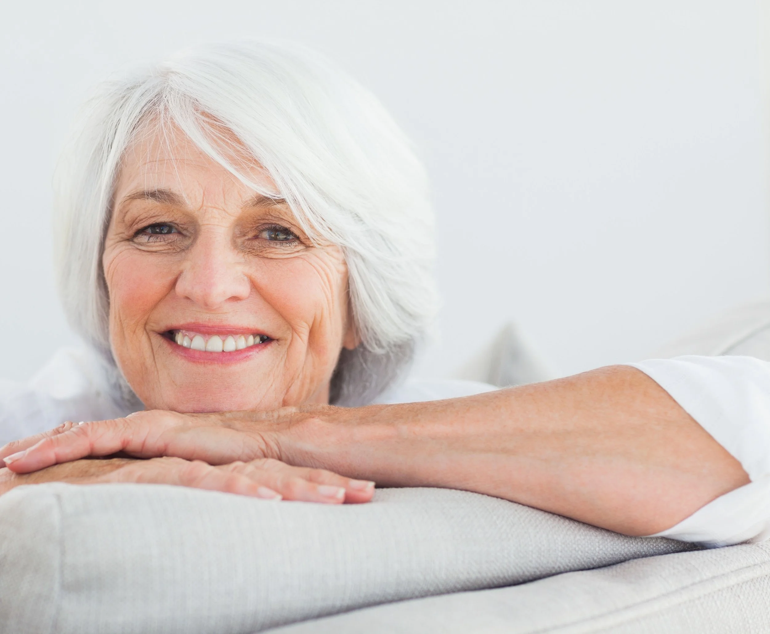older-woman-white-hair.jpg