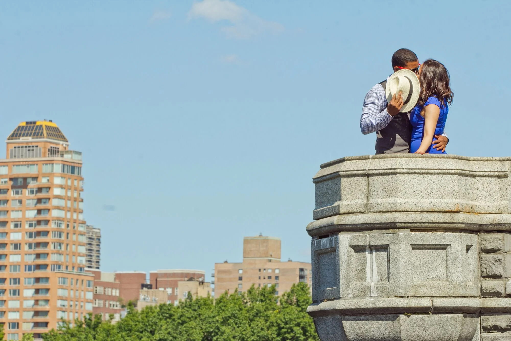 Yeison+and+Bella+Engagement-26_preview.jpg