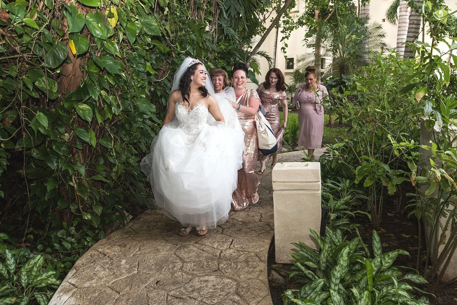 Sam and Vic Website-7.jpg