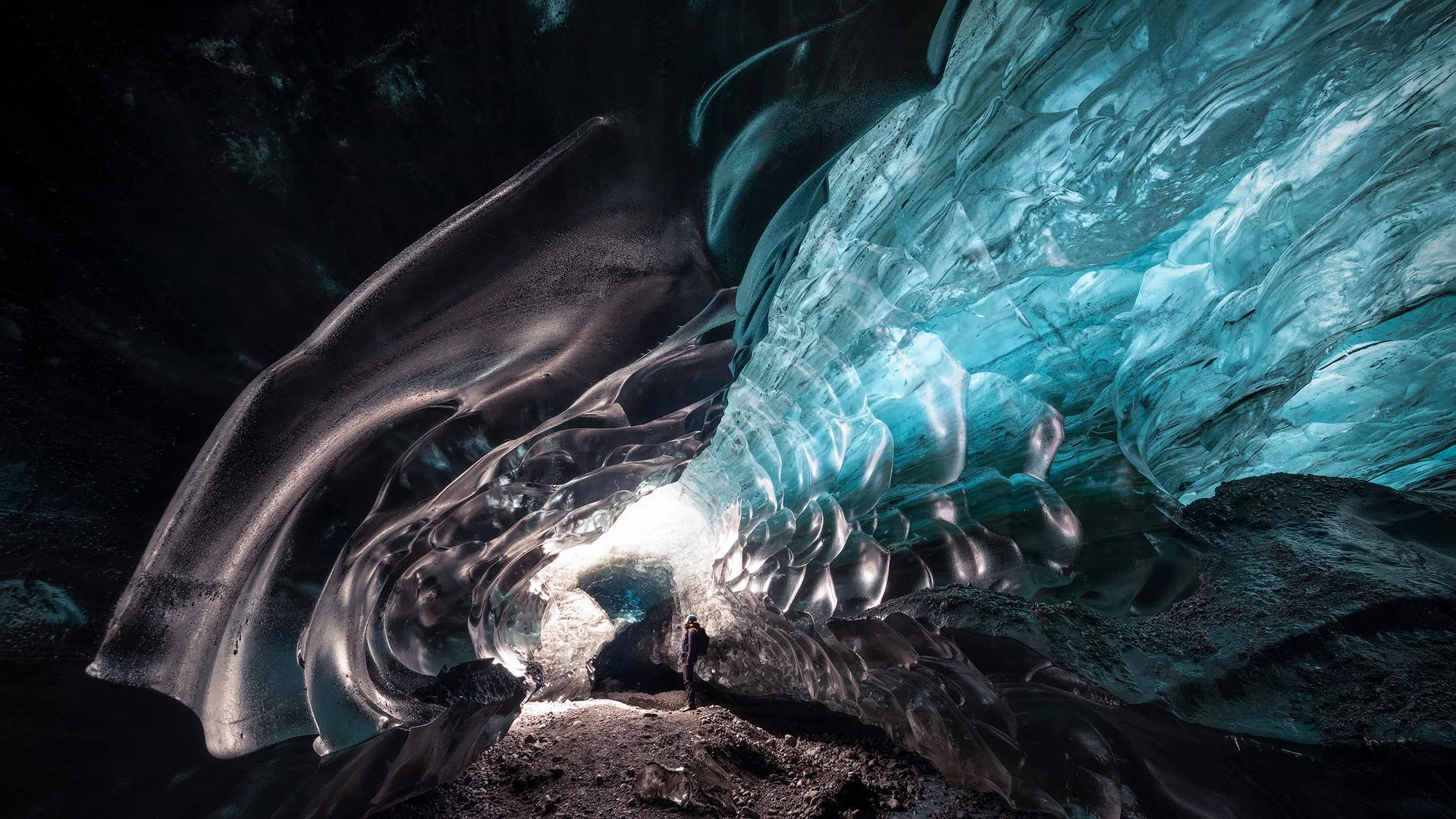 Ice cave selfie, Iceland
