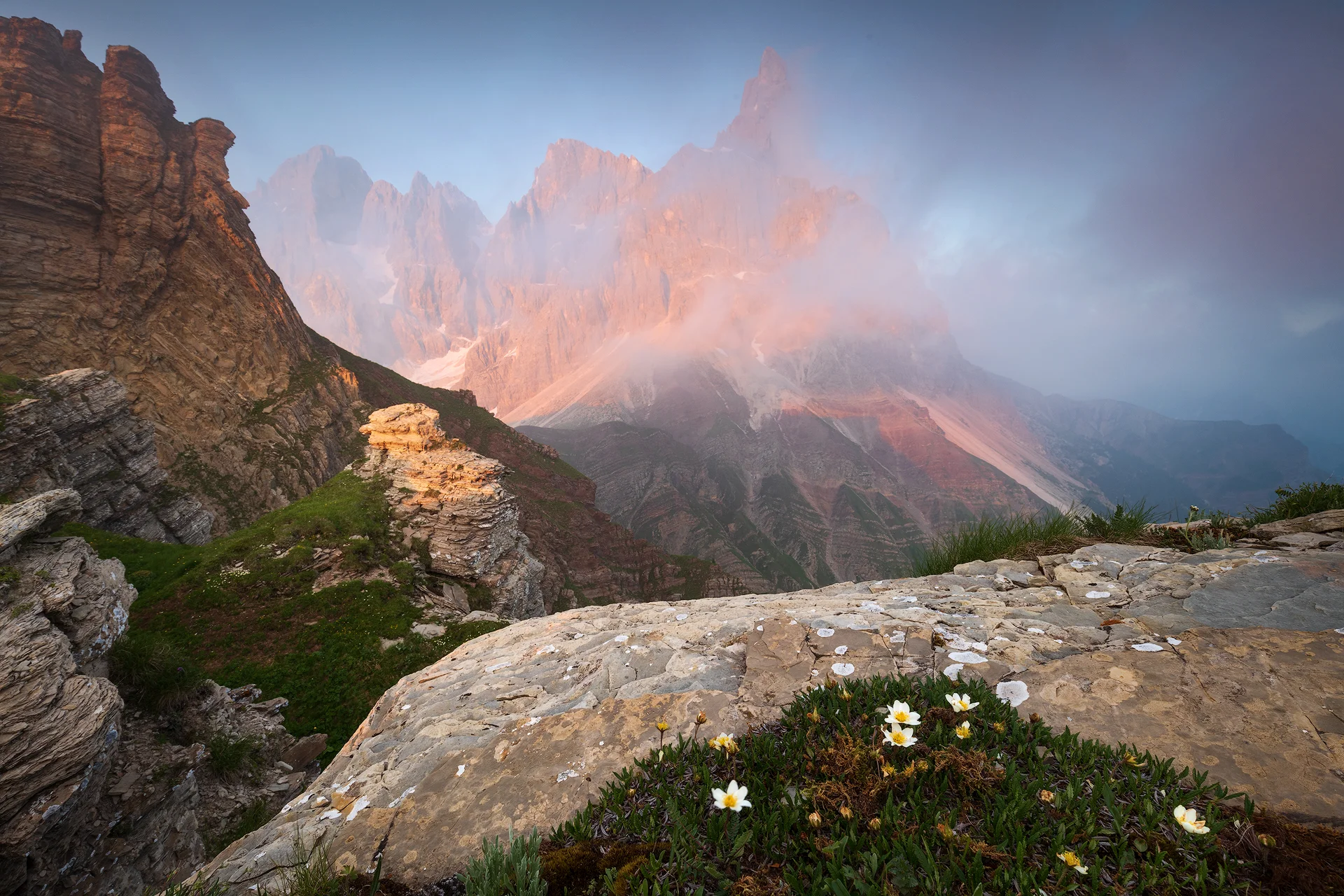 8B0A0900-copy.jpg