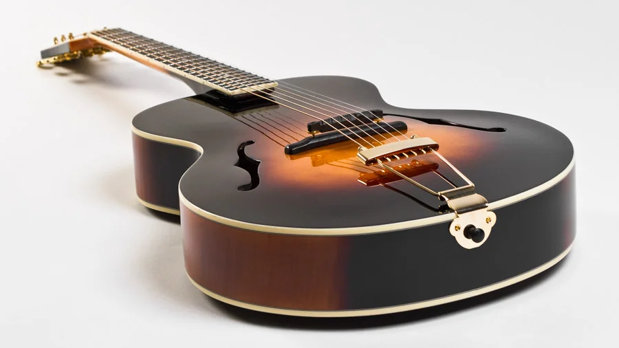 loar700.jpg