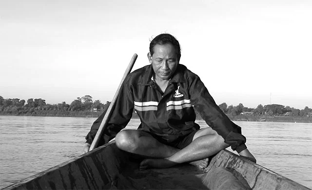 BW-Sunrise-Fishing_Head_Bow_1_640.jpg