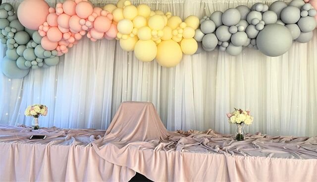 Love our organic garlands? Stay tuned for learn how to build your own soon! 🎉