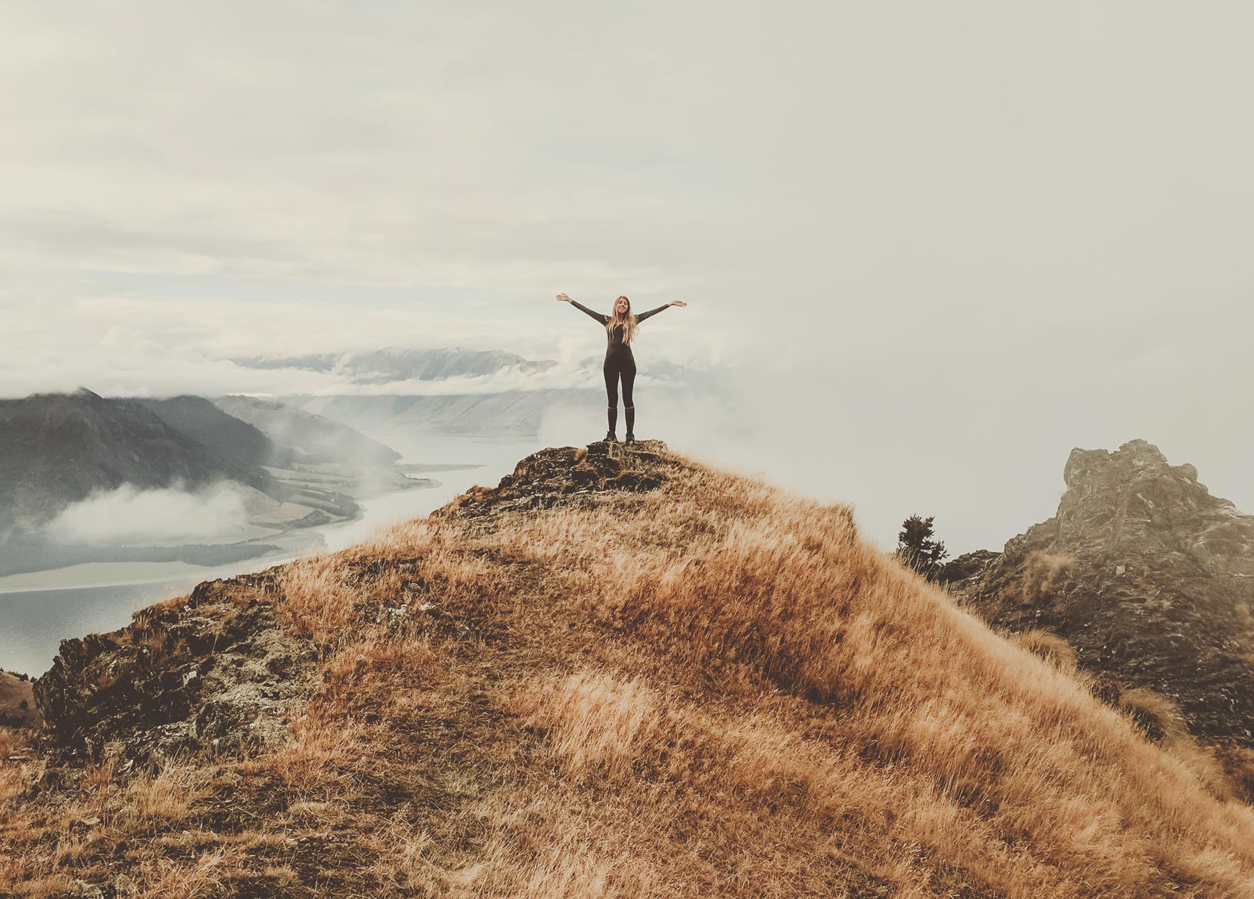 how-mindfulness-makes-you-wealthy.jpg