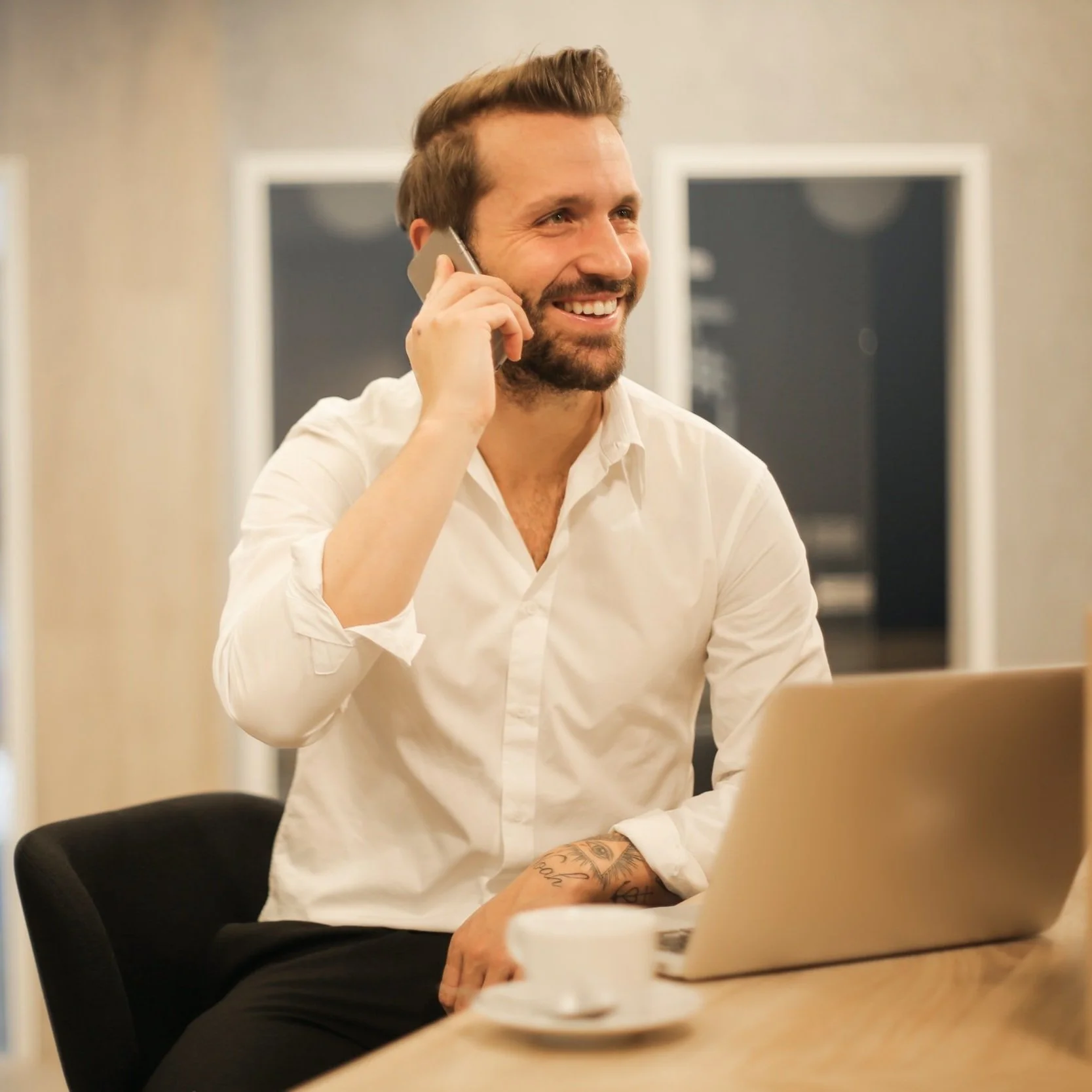 Publier sur LinkedIn : de son profil ou de sa page ?