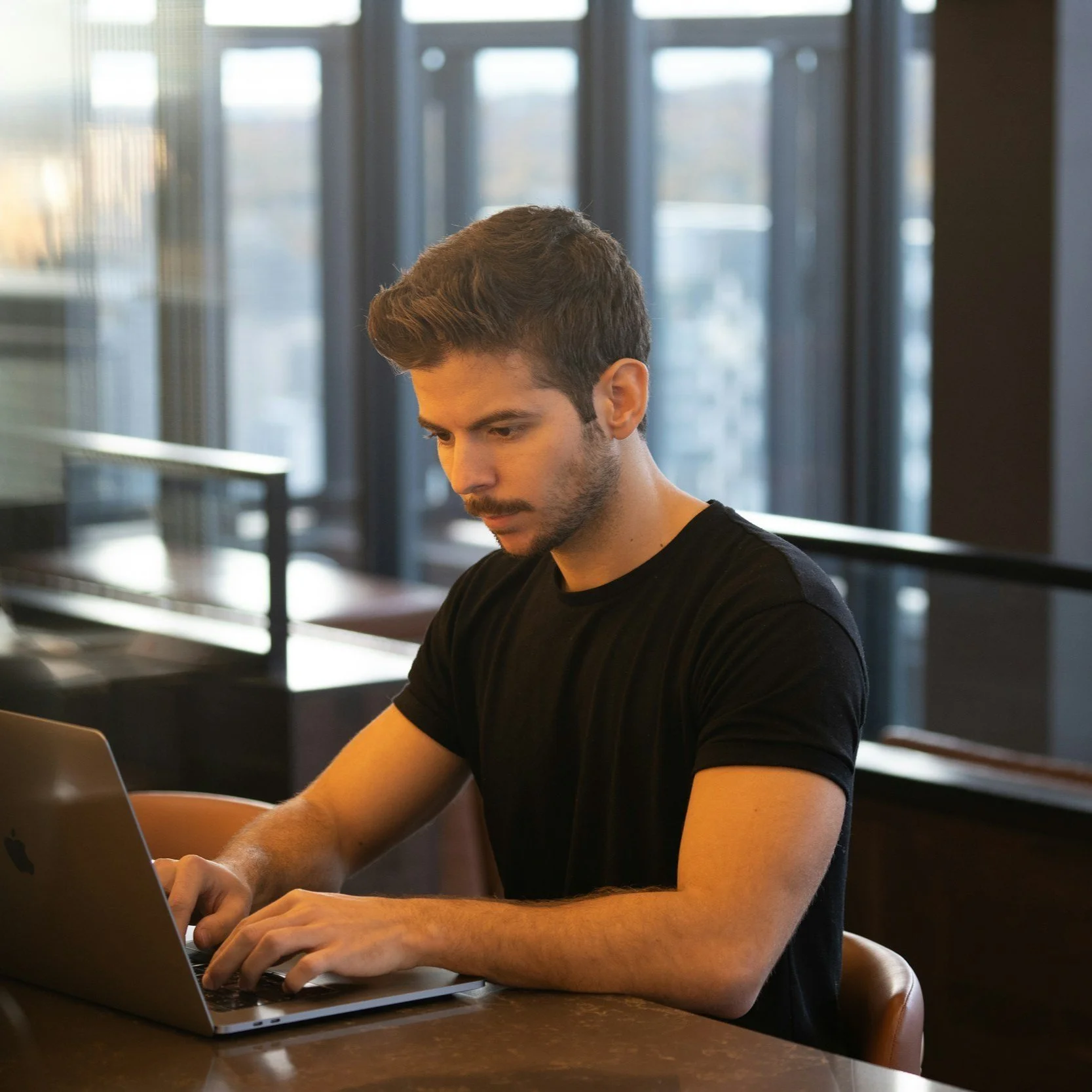 Est-il encore possible de se faire connaître sur LinkedIn ?