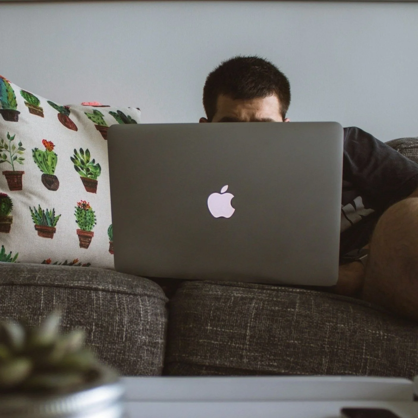 Invisible sur LinkedIn ? 6 étapes pour gagner en visibilité