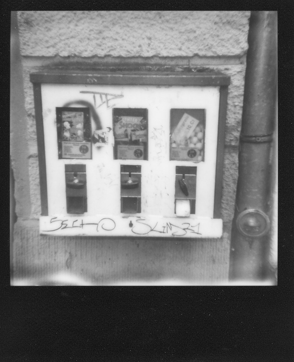 Berlin_Polaroid011.jpg