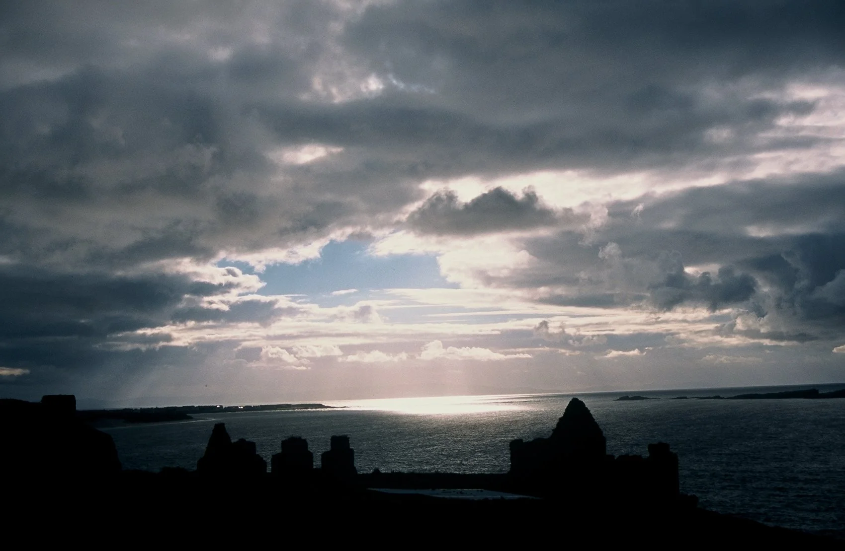 (2002) Dunluce.jpg