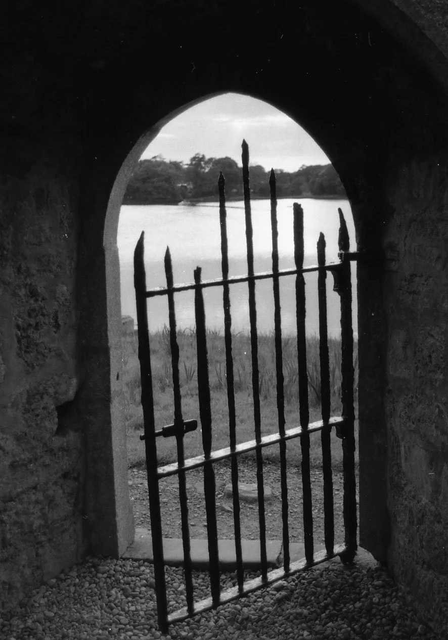 (2003) Burrishoole Gate.jpg